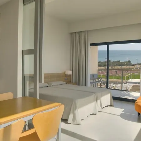 Hotel Ohtels Les Oliveres 4*