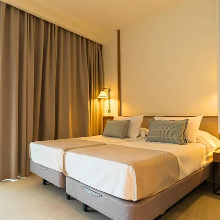 Szálloda Ohtels Les Oliveres 4*