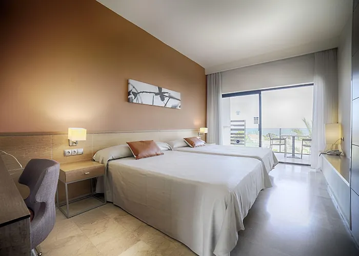 Ohtels Les Oliveres 4*