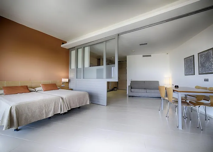 Ohtels Les Oliveres 4*