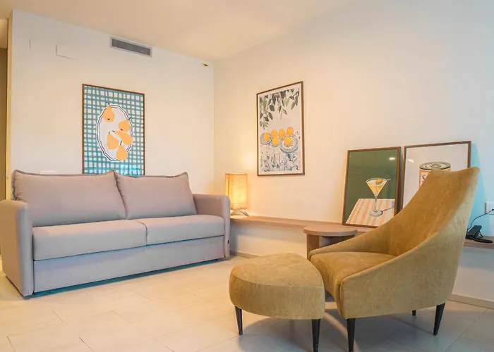 Ohtels Les Oliveres فندق 4*